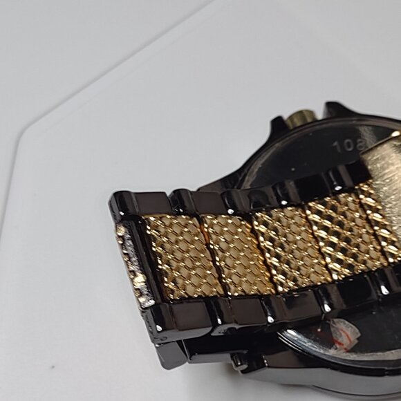 8 Inch Black And Gold Tone Large Analog Watch - Picture 11 of 14